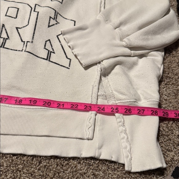 Free People / We The Free creamy white & black New York Camden sweatshirt (L) - Picture 4 of 9